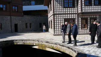 Rize Kültür Sokağı Projesinde Çalışmalar Sürüyor: Başkan Rahmi Metin İncelemelerde Bulundu