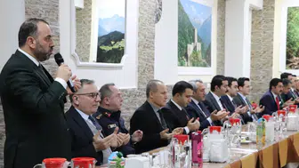 Rize Valisi İhsan Selim Baydaş, Kalkandere Cezaevi’nde personelle iftarda buluştu