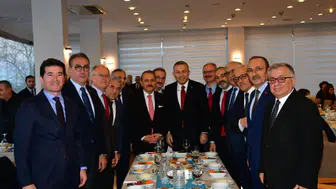 Trabzon Valiliği personeli iftar programında bir araya geldi