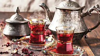 Çay Demlerken Bu Hatayı Yapmayın! Acılaşmayı Önleyen Doğru Demleme Yöntemi