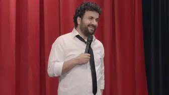 Hasan Can Kaya'nın aşk hayatında sürpriz! Nişan tarihi açıklandı.