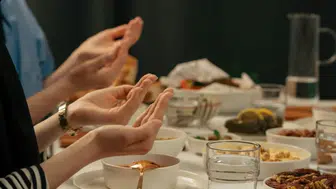 Ramazan Ayı Sonunda İftar Saatleri ve Oruç Süreleri Açıklandı