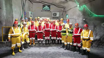 Bakan Işıkhan, madencilerle sahurda buluşup üretim sürecini inceledi