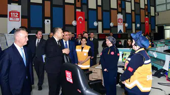 Trabzon Valisi Tahir Şahin’den 112 Acil Çağrı Merkezi’ne Ziyaret