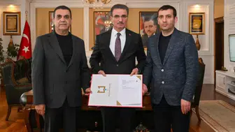 Erzurum'da Erdemir Otomotiv’den Gazze’ye 1 Milyon TL Bağış