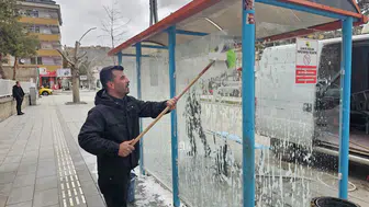 Bayburt'ta Temizlik Seferberliği: Mahalleler ve Dolmuş Durakları Hijyenik Hale Getirildi