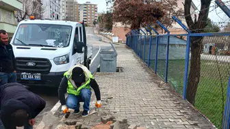 Bayburt'ta Kaldırım Tamirat Çalışmalarıyla Güvenli Yürüyüş Alanları Oluşturuluyor