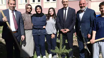 ÇEDES Projesi Kapsamında Öğrencilerden Anlamlı Etkinlik: Fidanlar Toprakla Buluştu