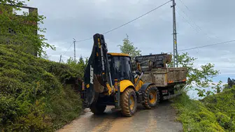 Sürmene’de Haftalık Çalışma Programı Kapsamında Kapsamlı Hizmet Seferberliği
