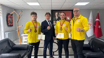 Artvinli Boksörlerden Türkiye Derecesi: Başarılı Sporcular Ödüllendirildi