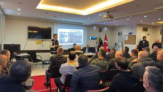 Rize’de Minibüs Şoförlerine Narkotik Farkındalık Eğitimi