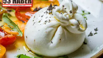 Burrata Peyniri: İtalya'dan Gelen Lezzetli Sır ve Yapım Aşaması!