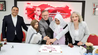 Kars Valisi Ziya Polat ve Eşi Pınar Filiz Polat'tan Huzurevi'ne Anlamlı Destek Ziyareti