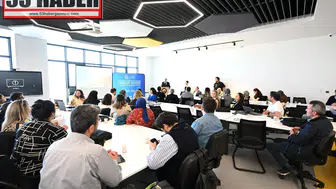KTÜ'de Yapay Zekâ Atölyesi sona erdi, katılımcılara belgeleri verildi