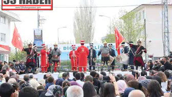 Digor’da ilk kez düzenlenen şenlik büyük coşkuya sahne oldu