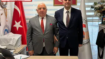MHP Trabzon İl Başkanı Tolgay Sivrikaya Şehit Aileleriyle Bayramlaştı