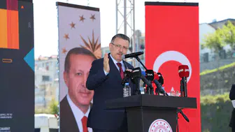 Akçaabat Yarı Olimpik Yüzme Havuzu Hizmete Açıldı