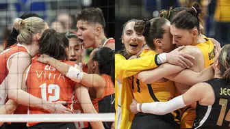 CEV Şampiyonlar Ligi'nde Türk Takımları Tarihi Bir Finale Hazırlanıyor!