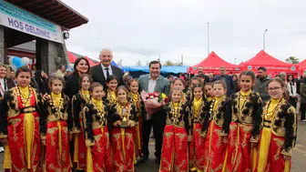 Ardeşen'de Yıl Sonu Şenliği: Eğitim ve Yerel Lezzetler Buluştu!