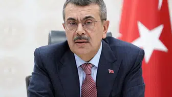 Tekin: Türkiye’nin gençleri, geleceğe yön veren bir kudrete sahiptir