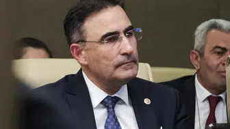 Ailelere Uyarı: İnternetin Kontrolsüz Kullanımı Gençliği Tehdit Ediyor!