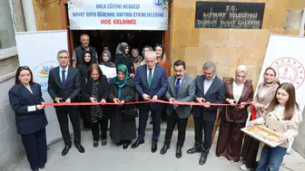 Bayburt'ta Hayat Boyu Öğrenme Haftası Etkinliğine Yoğun İlgi