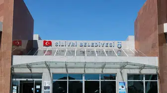 Silivri Belediyesi Özel Kalem Müdürü Aşkın Kaynar: Kimdir ve Neler Yapıyor?