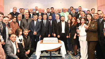 Erzurum'da Medya Dünyasına Ödül Yağmuru: 27 Gazeteci Onurlandırıldı!