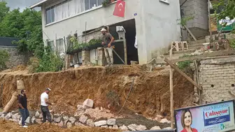 İzmit Belediyesi'nden Akmeşe'de Yeni Taş Duvar Projesi Başlatıldı