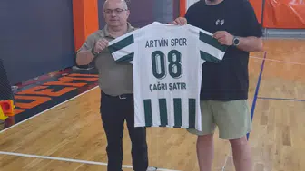 Artvinspor kadın voleybol takımı için destek arayışında