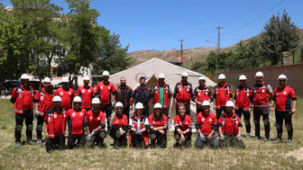 Bayburt MEB AKUB Personeli Hafif Düzey Acil Barınma Akreditasyon Sınavını Tamamladı