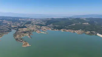 Geleceğe Yeşil Bir Adım: Gördes Barajı Etrafı Dev Ormanla Büyüyerek Yenilenecek!
