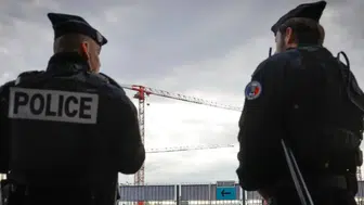 Paris'te Bıçaklı Saldırı: Hamile Kadın Dâhil 3 Kişi Yaralandı