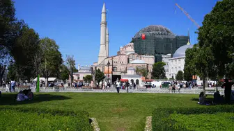 Ayasofya'nın Büyüleyici Çekimi: 30 Milyondan Fazla Ziyaretçi Ağırladı