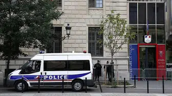 Paris'te Çift Bıçaklı Saldırı: Hamile Kadın da Dâhil, Üç Kadın Yaralandı