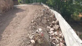 İspir Belediyesi’nden Mahalle Mahalle Hizmet Atağı: Yol, Duvar, Park ve Altyapı Çalışmaları Sürüyor