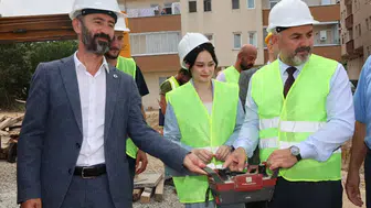 Arsin'de Eğitime Dev Yatırım: 16 Derslikli İlkokulun Temeli Atıldı