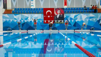 Akçaabat’ta 30 Ağustos’a Özel Yüzme Yarışması Düzenlendi