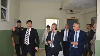 Hopa Yavuz Selim Ortaokulunda Güçlendirme Çalışmaları Değerlendirildi