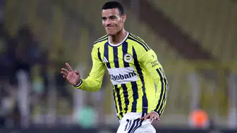 Mason Greenwood, İlk 11'deki Debut Maçında Dikkatleri Üzerine Çekti!