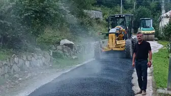 Maçka’da Yazlık Mahallesi Yollarında Asfaltlama Çalışması