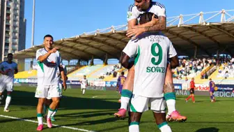 Çaykur Rizespor’dan Deplasmanda Tarihi Başlangıç: Eyüpspor’u 2-0 Mağlup Etti