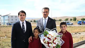 Erzurum Valisi Aydın Baruş Tekman'ı Ziyaret Etti