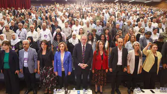 DEM Parti Kongresi Sonuçlandı: Hatimoğulları ve Bakırhan Yeniden Görev Başında!