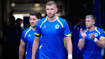 Edin Dzeko, Milli Takım Kariyerine Veda Ediyor