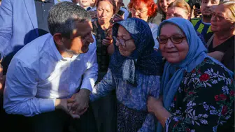 Özgür Özel Ardahan'da: "YENİ Parti ile Ön Plana Çıkacak İsimler Arkada Kalanlar Olacak"