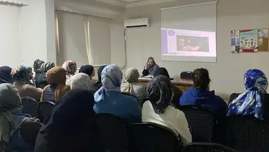 Araklı’da Kursiyerlere Alkol Bağımlılığı Farkındalık Semineri