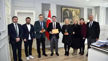 Ortahisar’da Atık Yağlar Eğitime Dönüşüyor: 14 Öğrenciye Burs Desteği