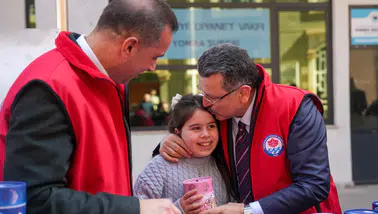 Trabzon Büyükşehir Belediyesi’nden Tekne Orucu Etkinliği: Başkan Genç Miniklerle Buluştu