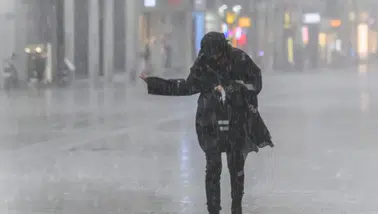Yurt genelinde yağış uyarısı: Kar, sağanak ve kuvvetli rüzgar bekleniyor!